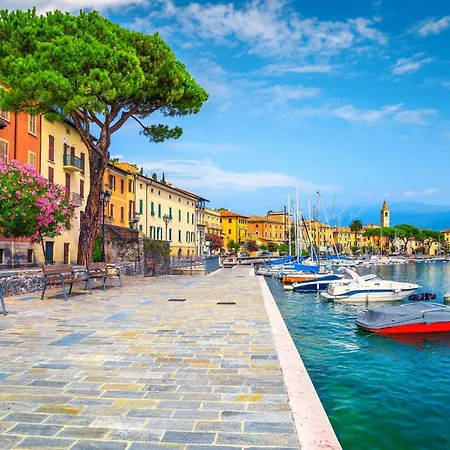 Margherita Near - Family Friendly - Happy * Toscolano Maderno